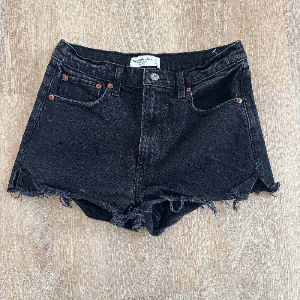 Abercrombie & Fitch mom short